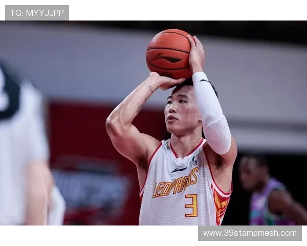 深圳篮球队在邀请赛中的节奏表现分析与战术探讨