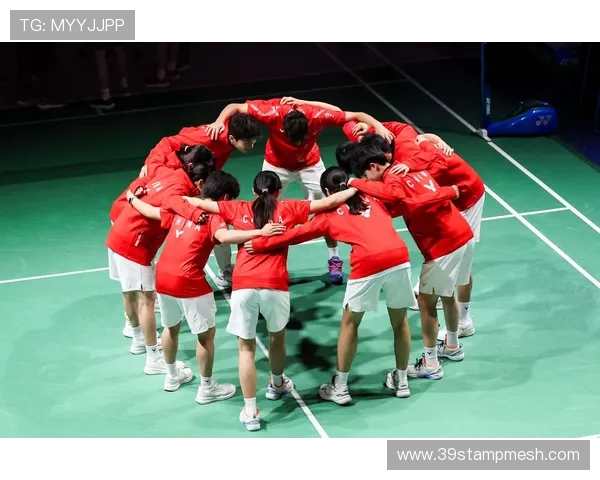 羽毛球新手必看：轻松掌握团队协作的实用技巧与策略