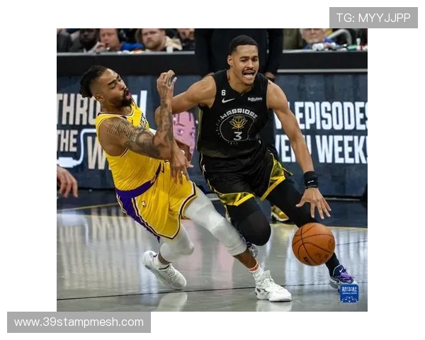 2015年NBA季后赛勇士对湖人经典对决回顾与分析