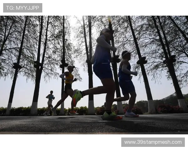 西安攀岩队在马拉松大满贯中的精彩节奏表现分析与点评