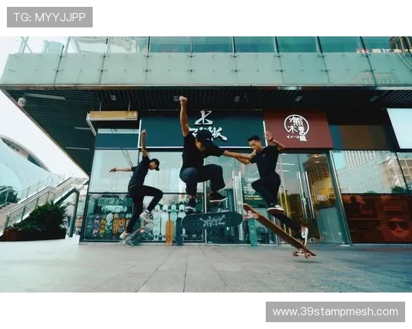 南京滑板队战术解析:聚焦滑板运动的策略与技巧探讨 南京滑板队战术解析:聚焦滑板运动的策略与技巧探讨