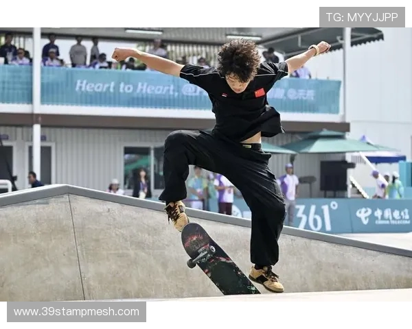 杭州滑板队的节奏与梦想探讨滑板文化的魅力与挑战